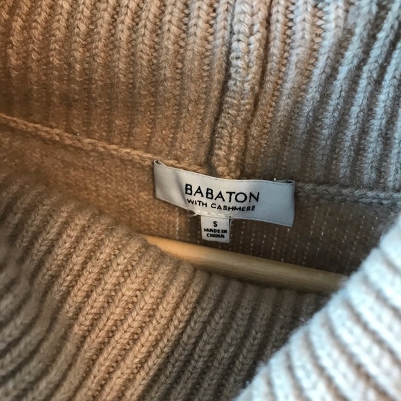 Aritzia Babaton Cashmere Sweater - Picture 3 of 4